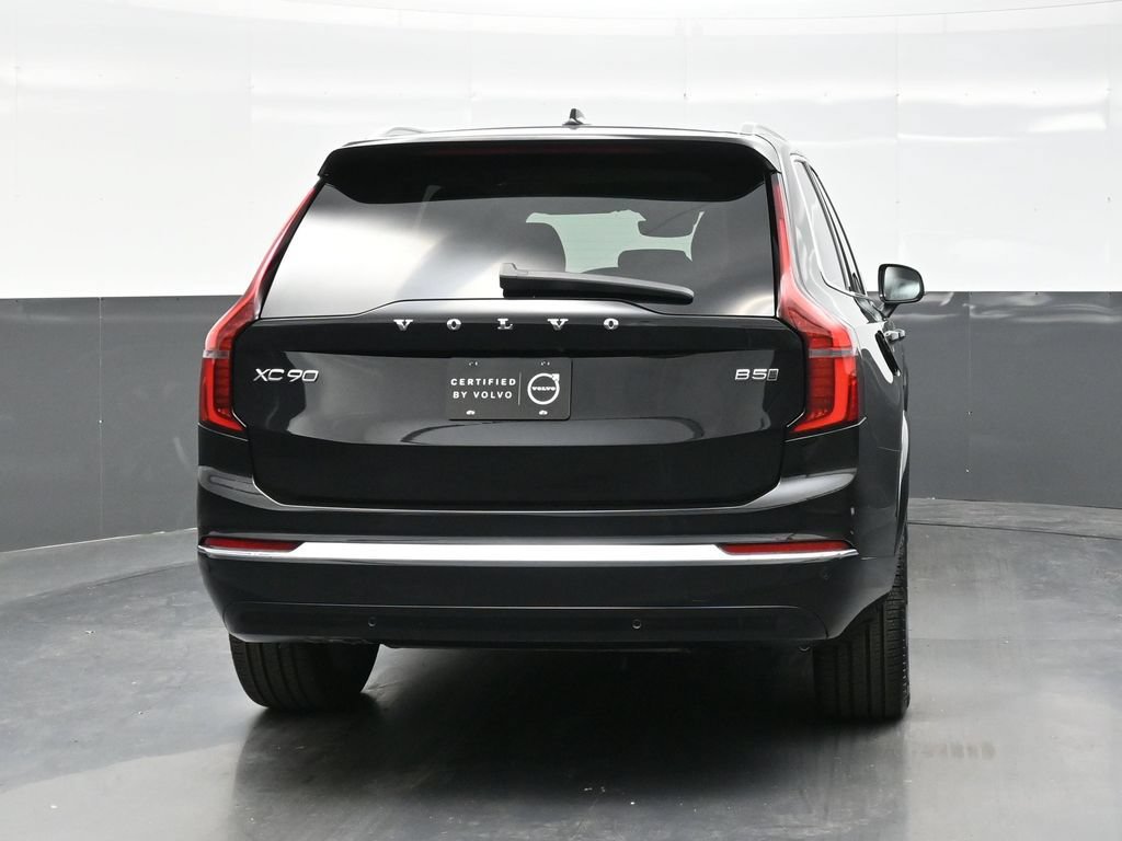 Used 2025 Volvo XC90 B5 Ultra AWD/4WD image 6