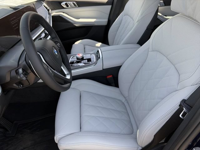 Used 2026 BMW X5 xDrive40i w/ Executive Package AWD/4WD image 19