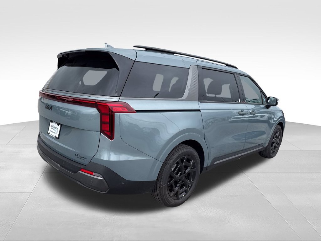 New 2027 Kia Carnival SX FWD image 5