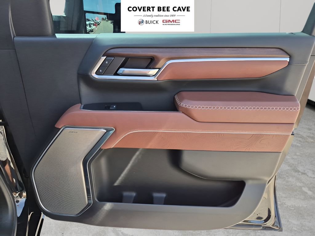 Certified 2025 GMC Sierra 2500 Denali Ultimate image 15