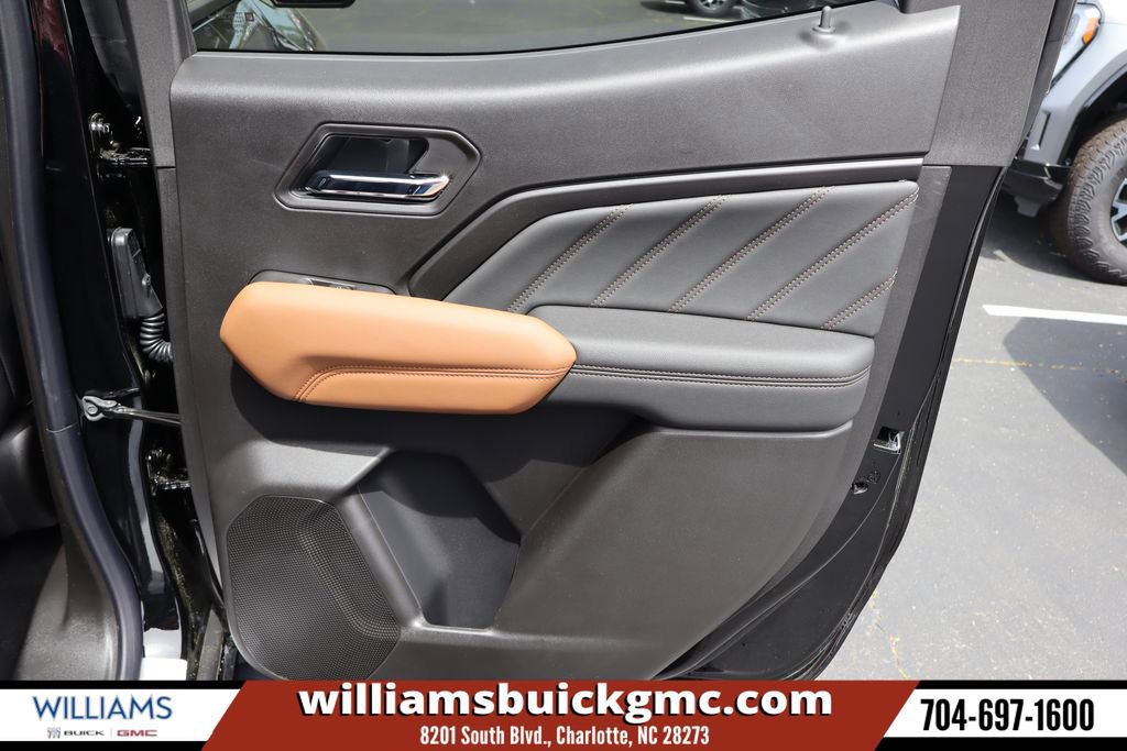 New 2026 GMC Canyon AT4 w/ Technology Plus Package AWD/4WD image 23