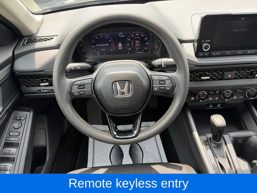 Used 2025 Honda Accord SE image 13