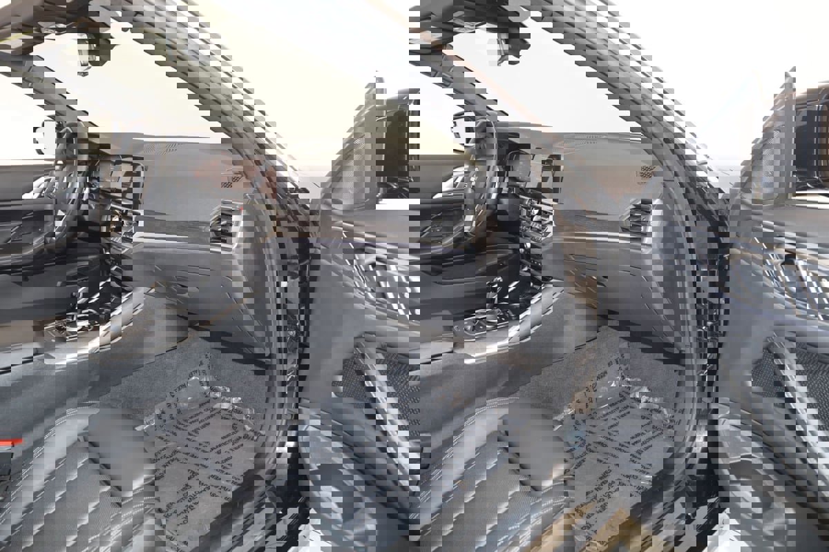 Used 2023 BMW 430i xDrive Convertible w/ Premium Package image 52