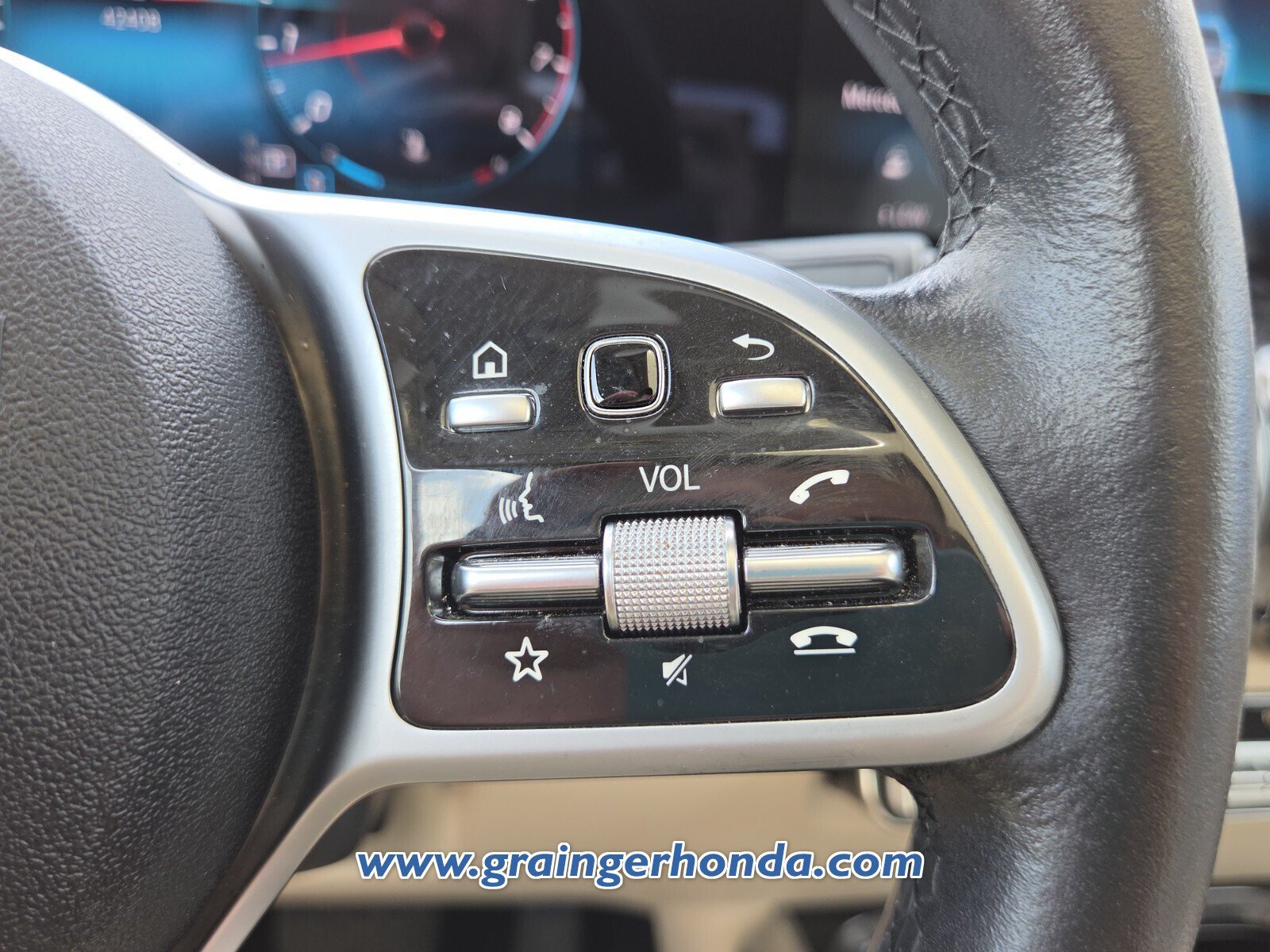Used 2021 Mercedes-Benz GLB 250 image 20