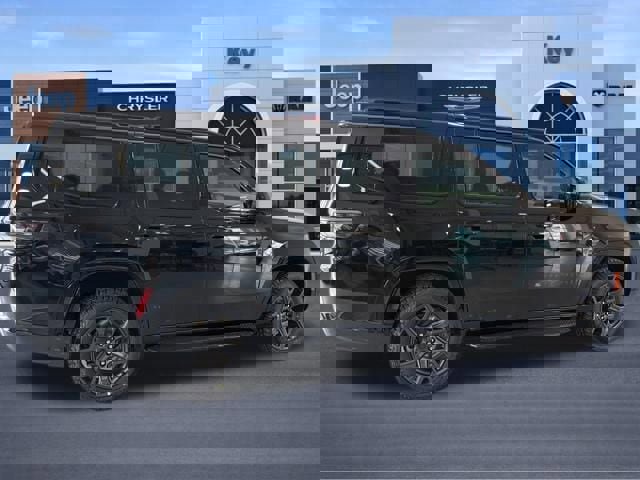 New 2026 Jeep Grand Wagoneer 4WD image 8