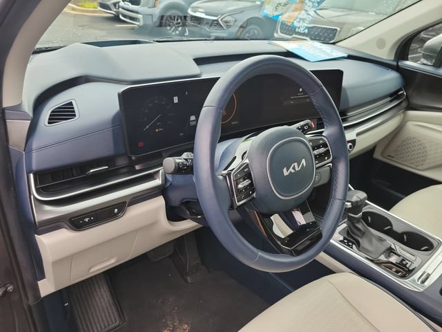 Certified 2025 Kia Carnival SX Prestige FWD image 27