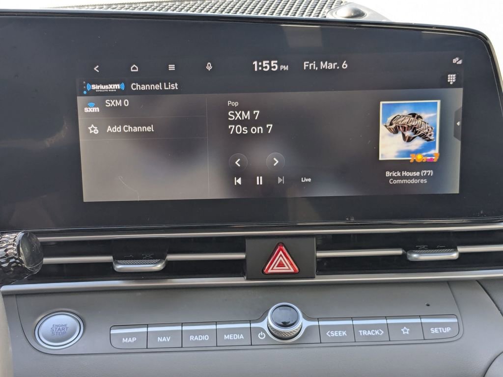 Used 2023 Hyundai Elantra SEL w/ Convenience Package image 13