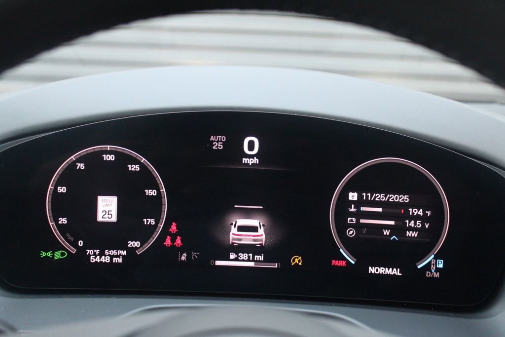 Certified 2025 Porsche Panamera image 25