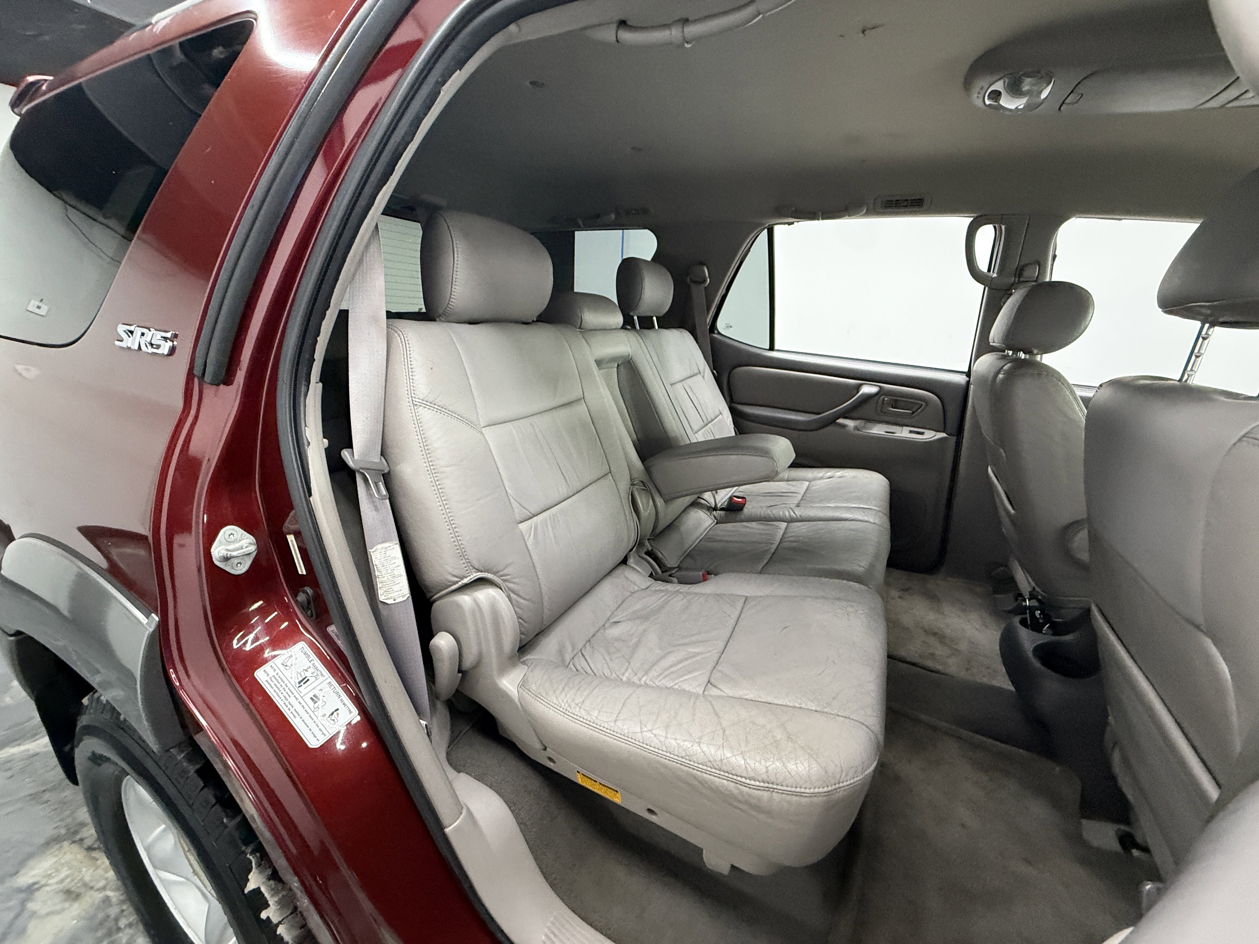 Used 2003 Toyota Sequoia SR5 image 18