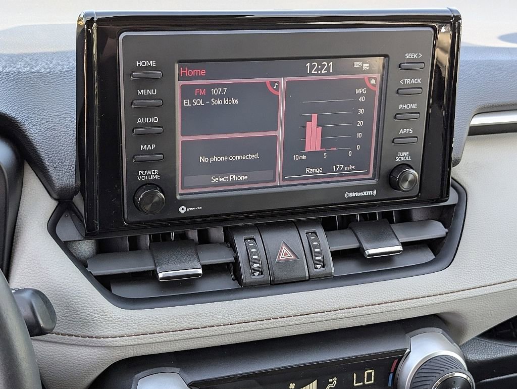 Used 2021 Toyota RAV4 XLE Premium w/ Carpet Mat Package (TMS) image 31