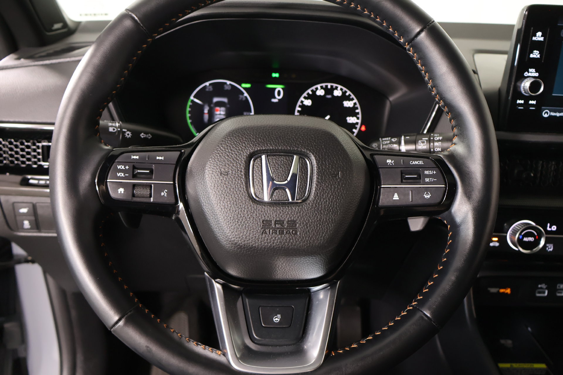 Used 2025 Honda CR-V Sport Touring image 3