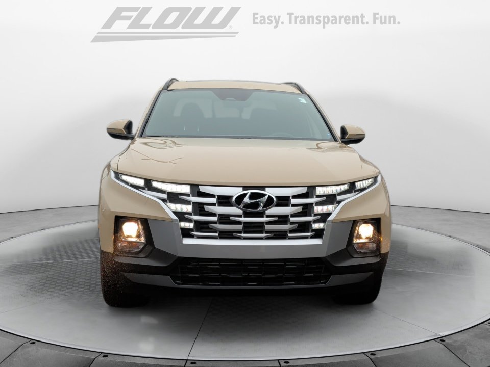 Used 2023 Hyundai Santa Cruz SEL w/ Activity Package image 2