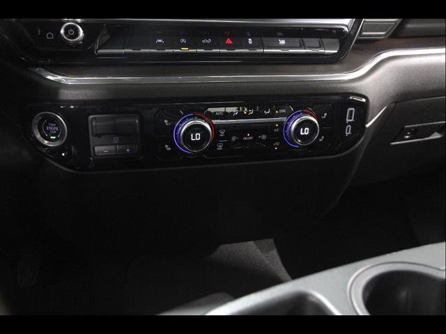 Used 2025 GMC Sierra 1500 SLT image 16