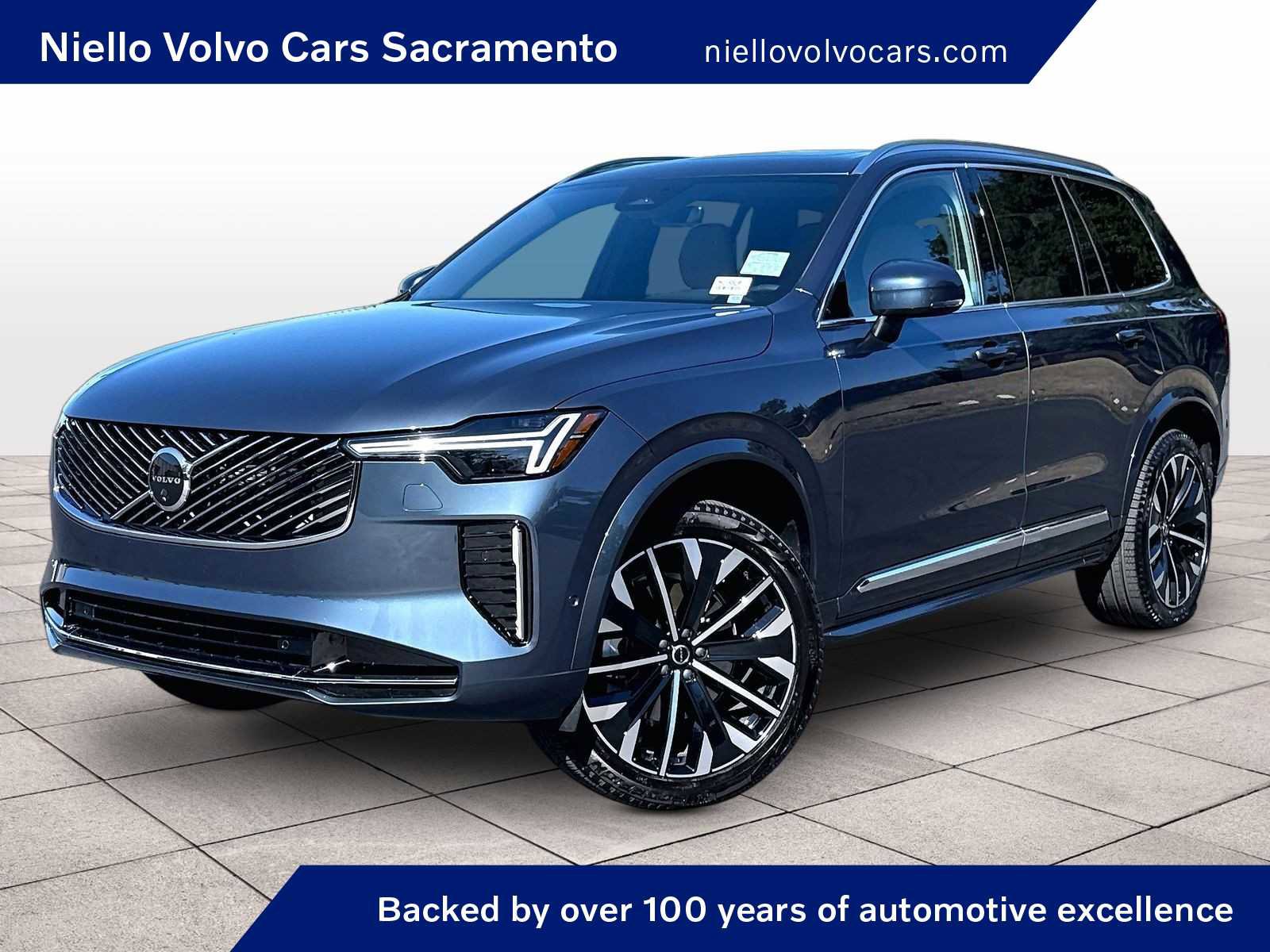 Used 2026 Volvo XC90 B6 Plus w/ Protection Package Premier
