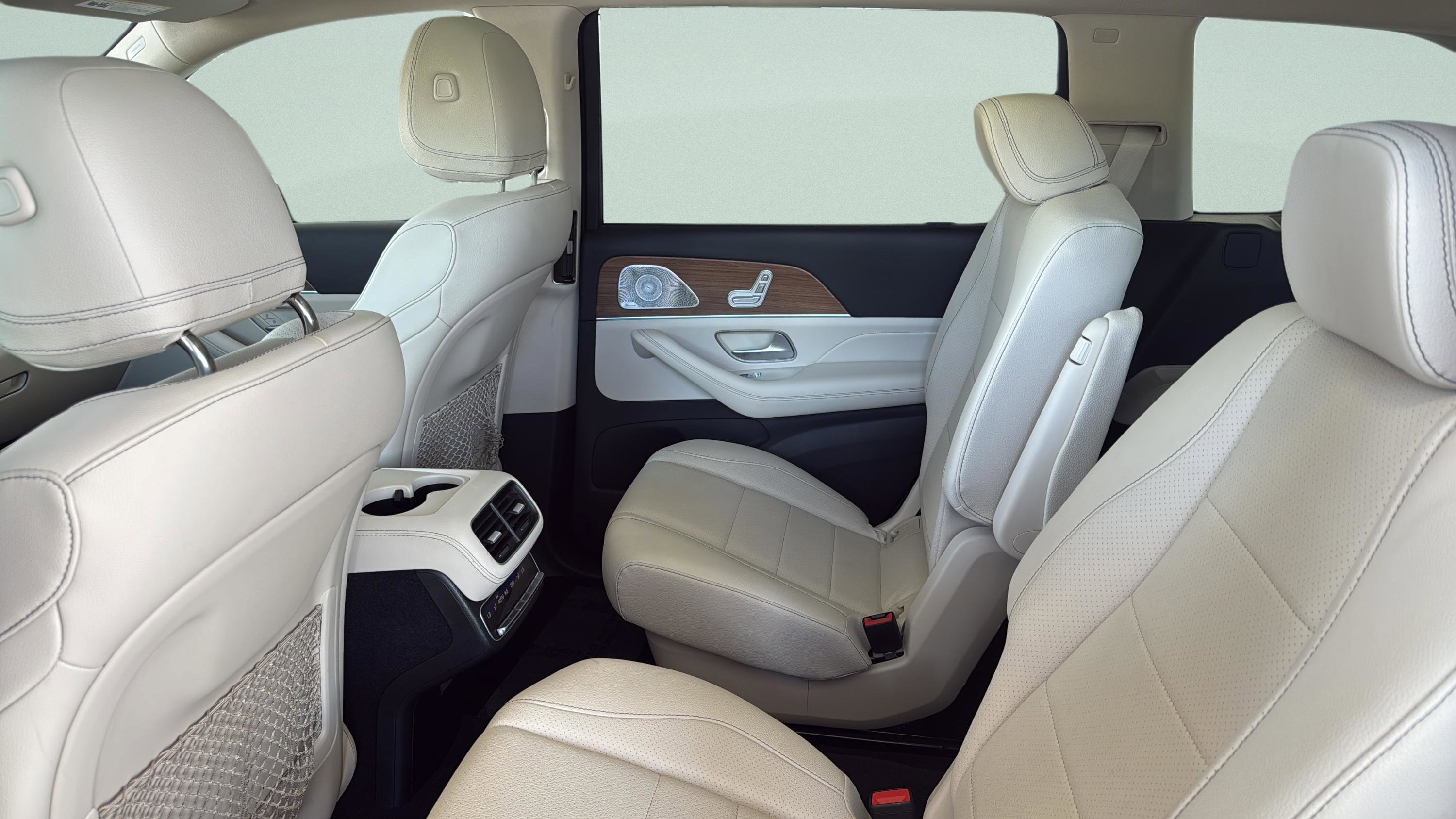 Certified 2022 Mercedes-Benz GLS 450 4MATIC image 34