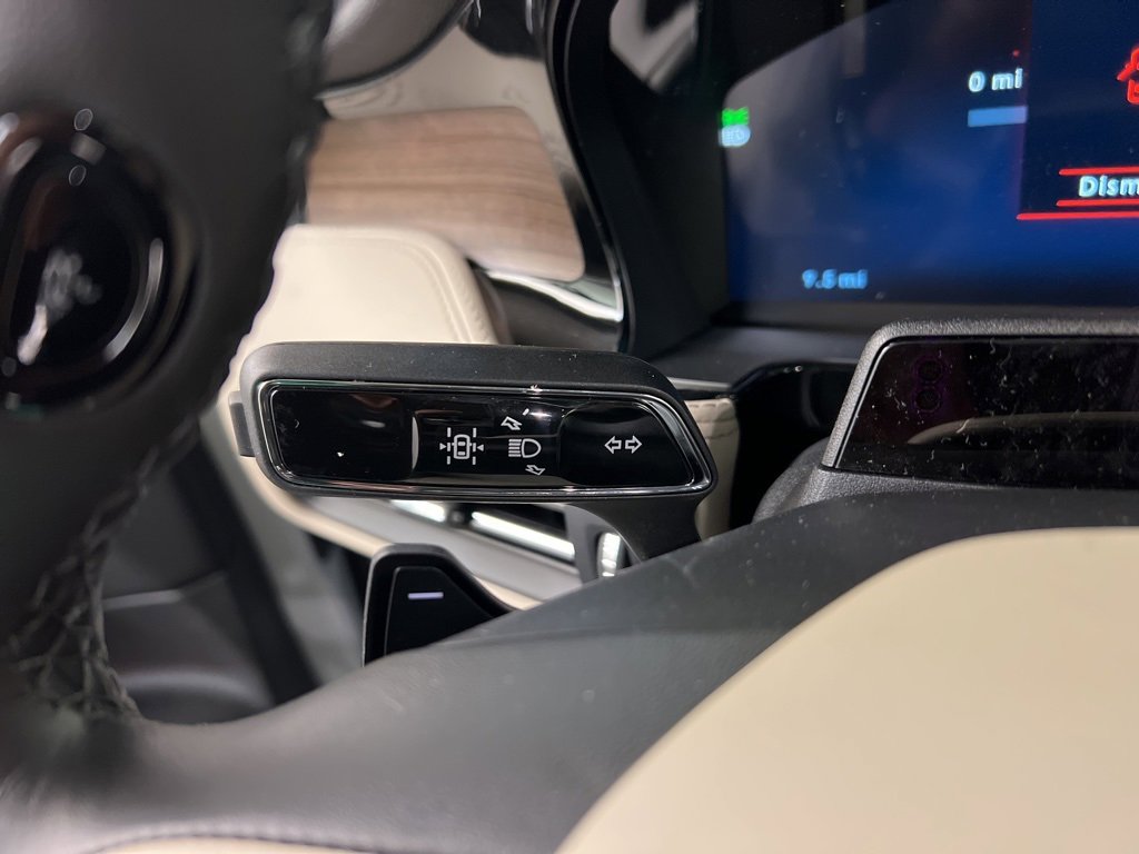 Used 2025 Lincoln Corsair Grand Touring w/ Equipment Group 302A image 20