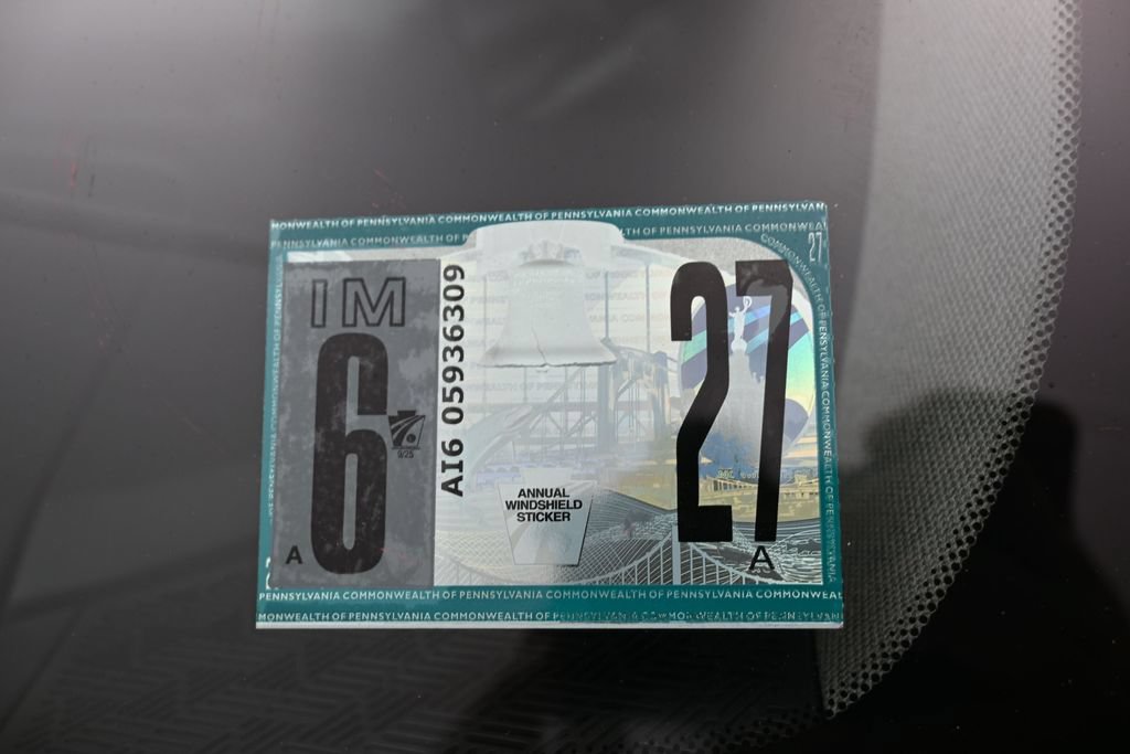 Used 2024 Kia EV9 Light RWD image 9