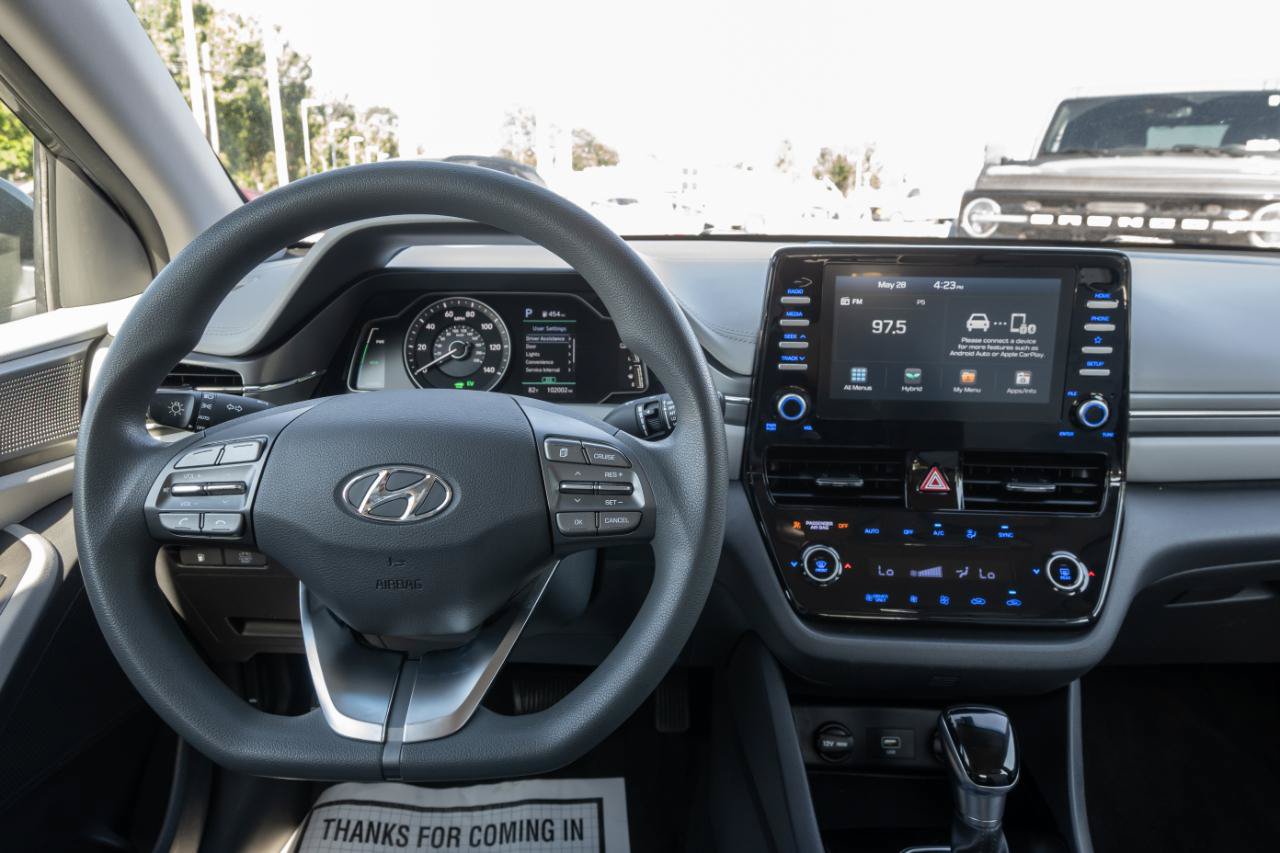 Used 2020 Hyundai Ioniq Blue FWD image 20