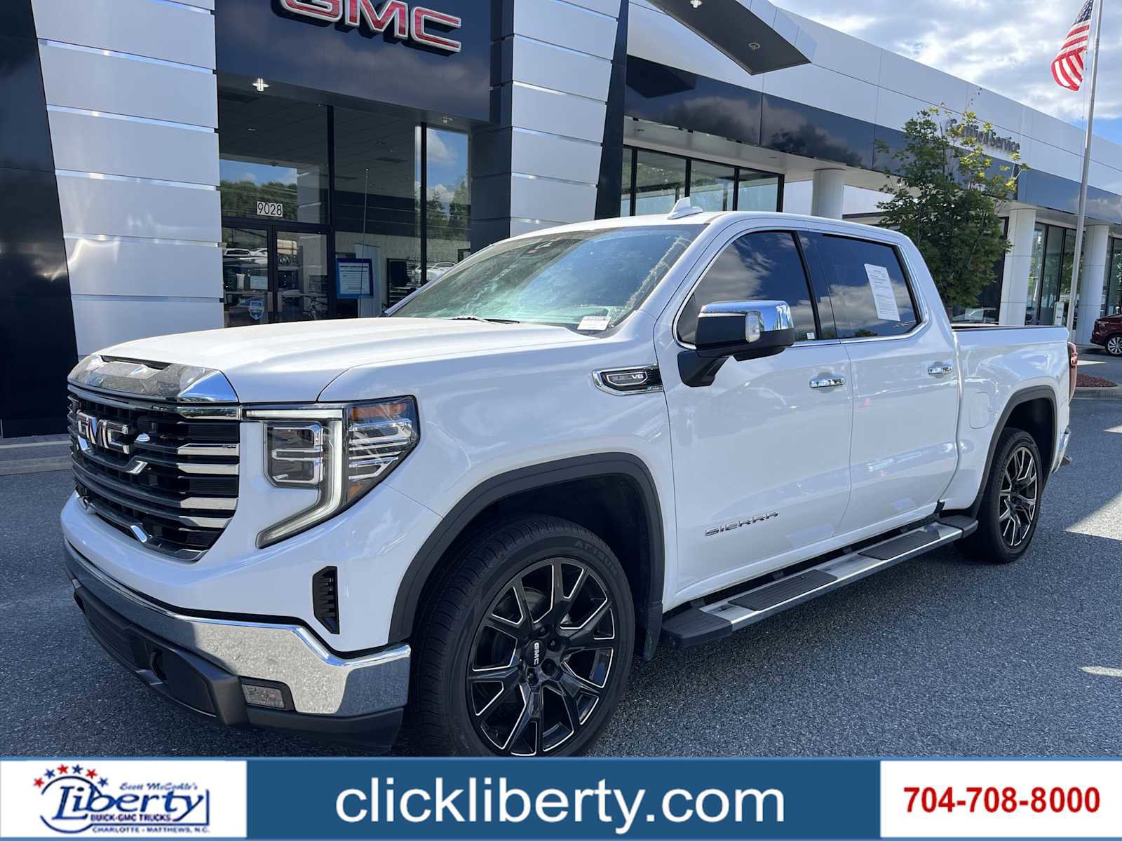 Certified 2022 GMC Sierra 1500 SLT w/ SLT Convenience Package image 1