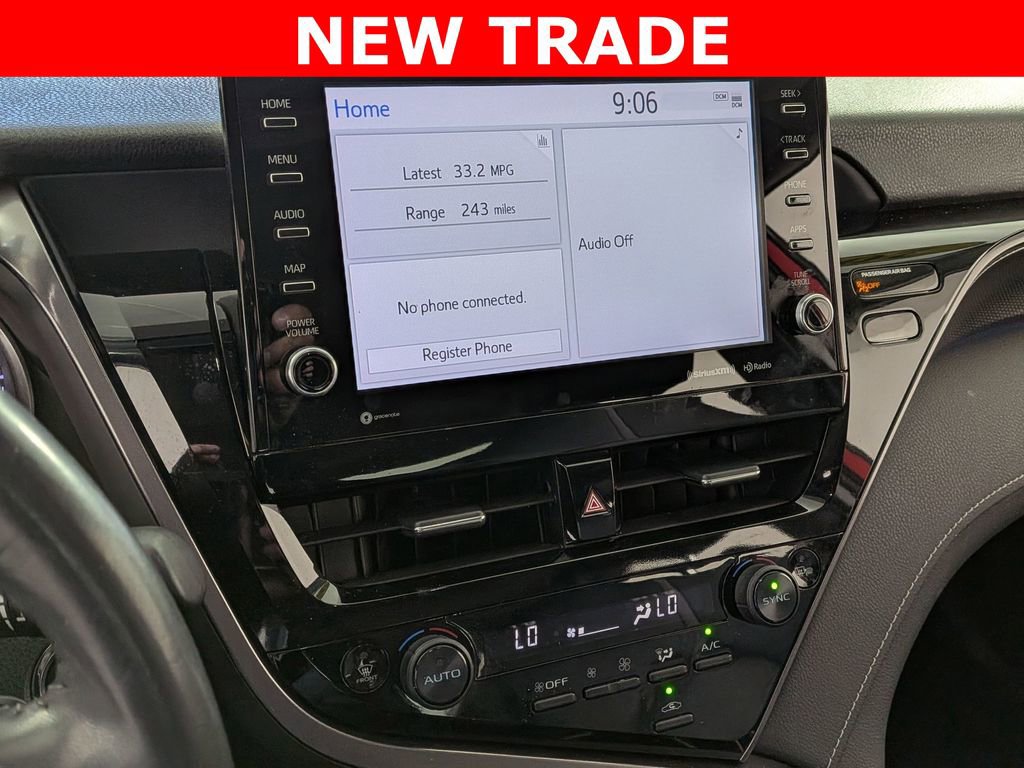 Used 2021 Toyota Camry XSE image 18