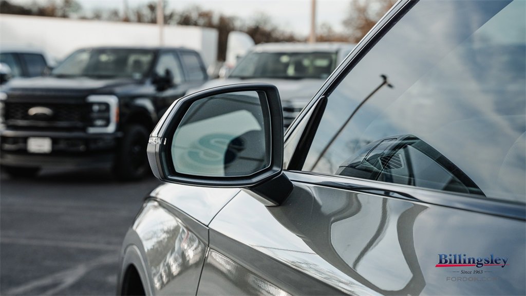 Used 2023 Audi SQ5 Premium Plus w/ Premium Plus Package image 8