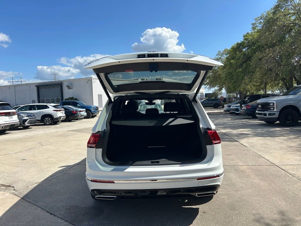 Used 2020 Volkswagen Tiguan SEL Premium R-Line AWD/4WD image 43