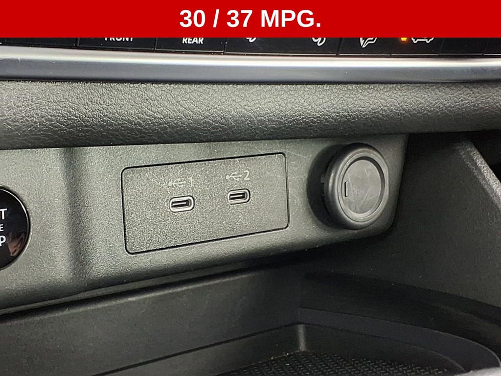 Used 2024 Nissan Rogue SV image 18