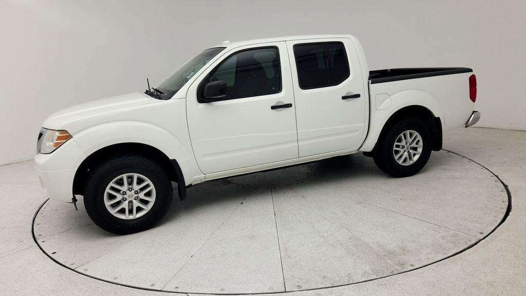 Used 2017 Nissan Frontier SV w/ SV Value Truck Package RWD image 5