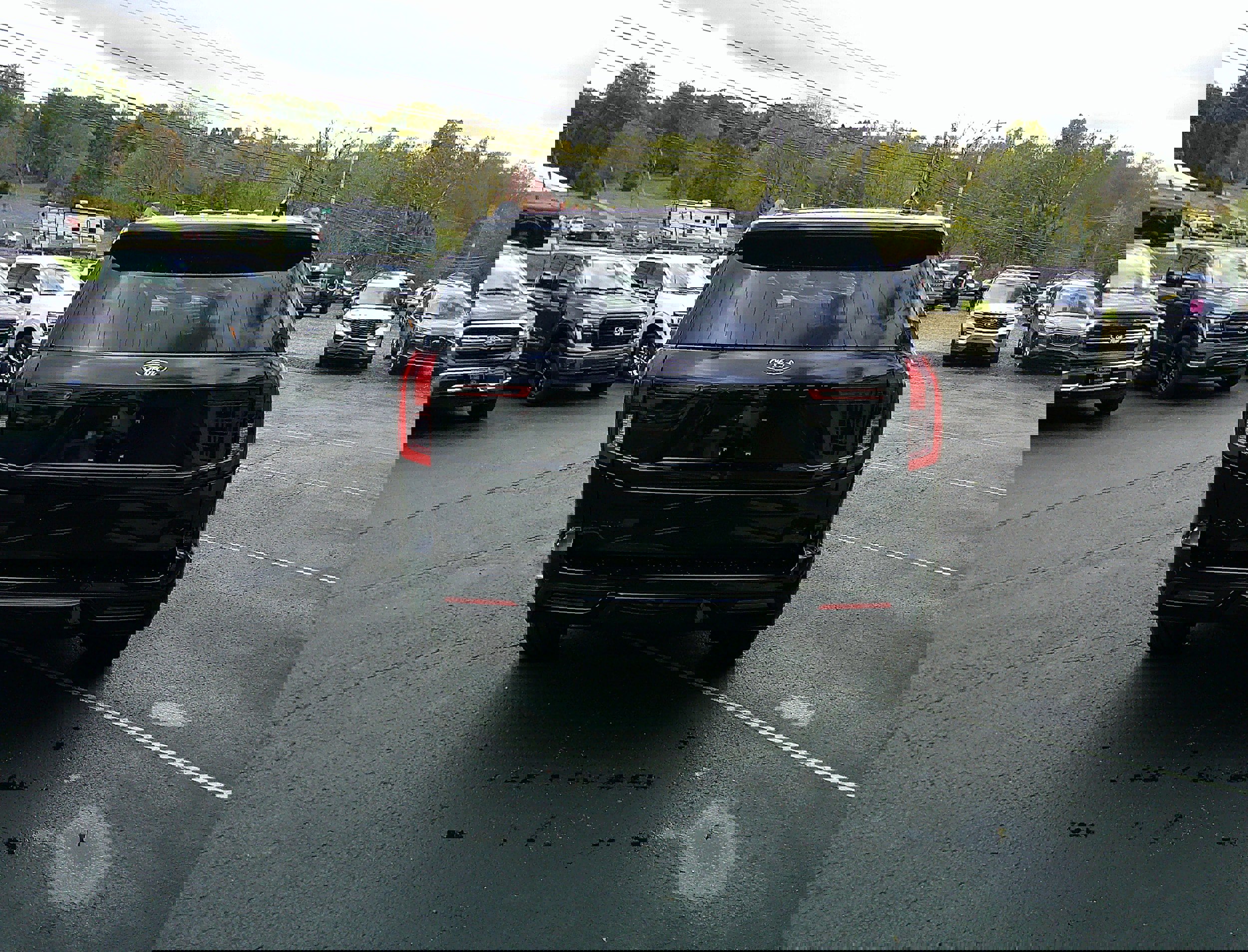 New 2025 Ford Expedition Max Platinum image 5