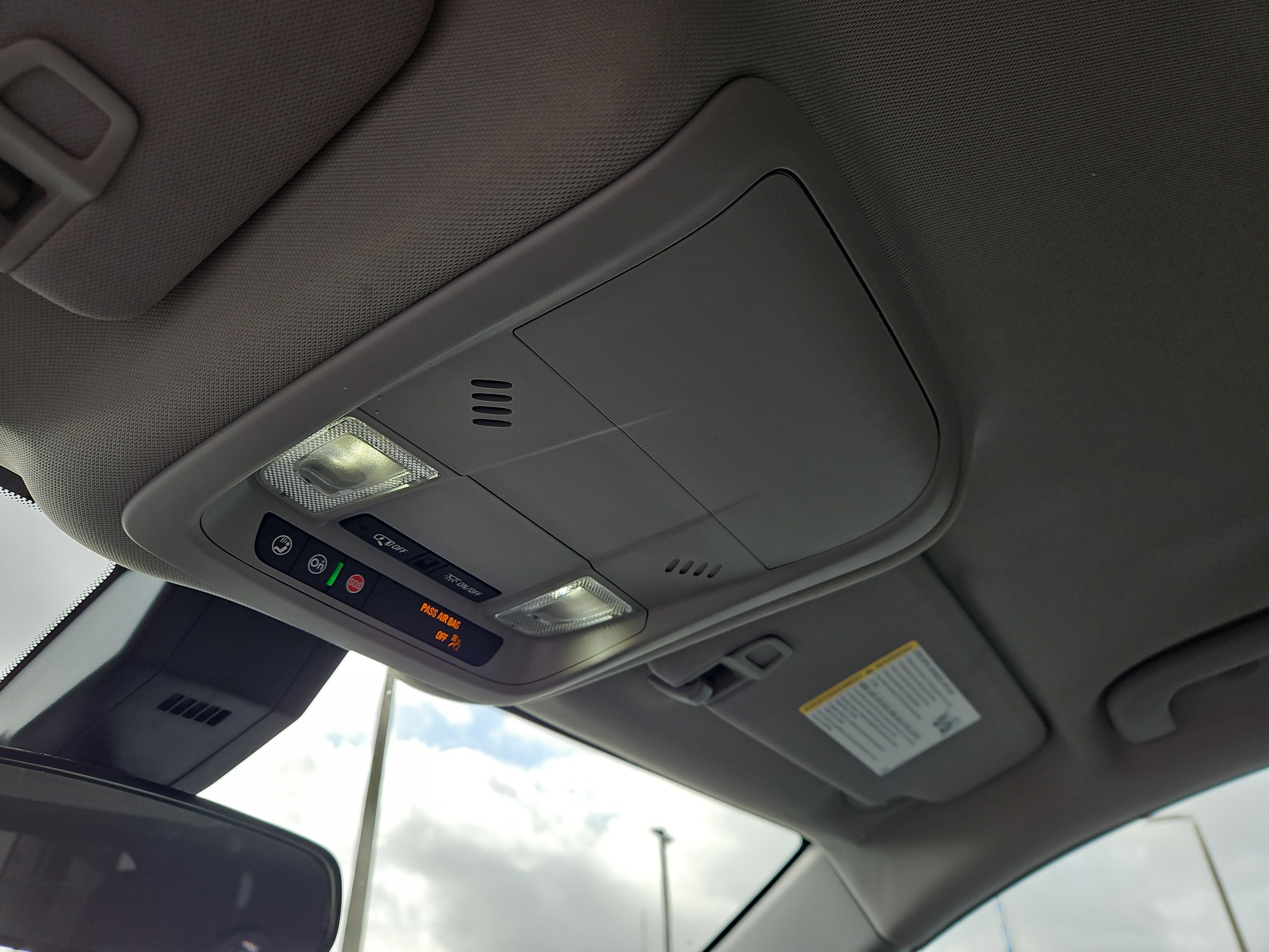 Used 2024 Chevrolet Equinox LS w/ LS Convenience Package FWD image 30