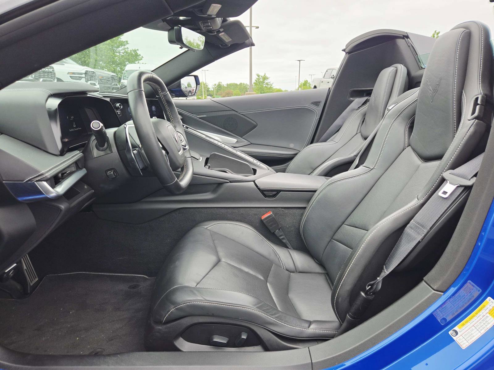 Used 2021 Chevrolet Corvette Stingray Convertible w/ Battery Protection Package RWD image 16