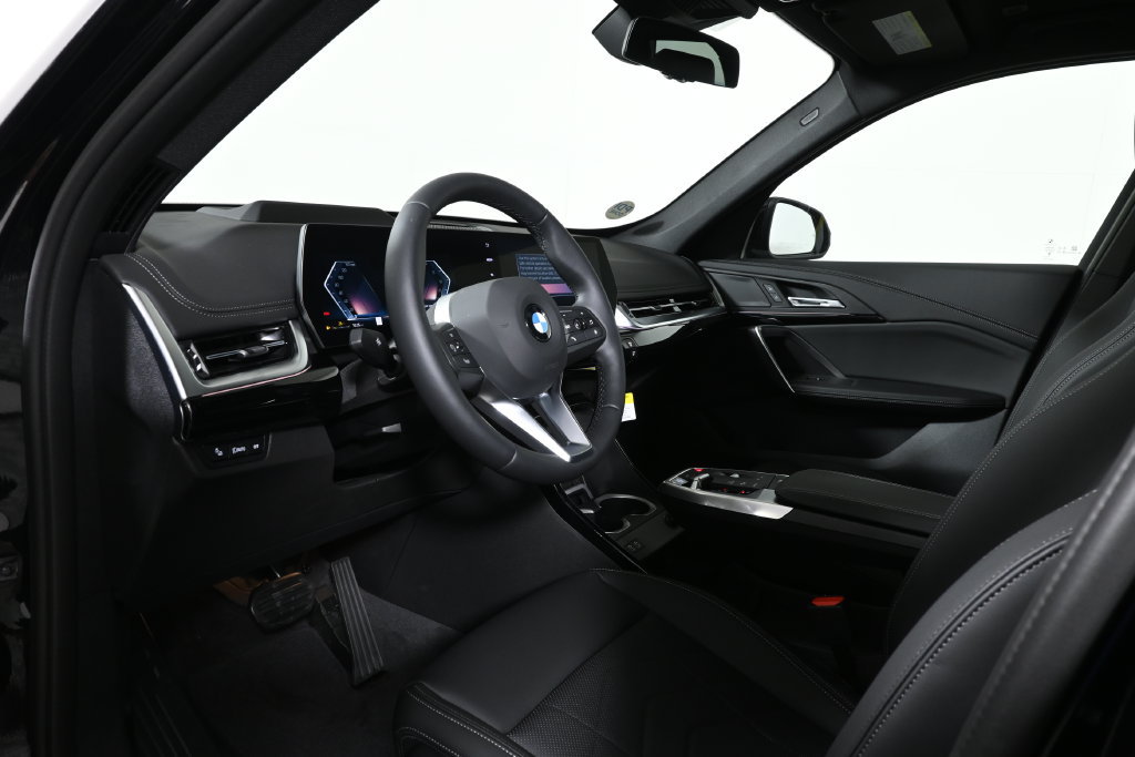 New 2027 BMW X1 xDrive28i AWD/4WD image 15