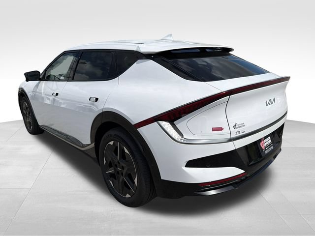 New 2026 Kia EV6 Wind RWD image 5