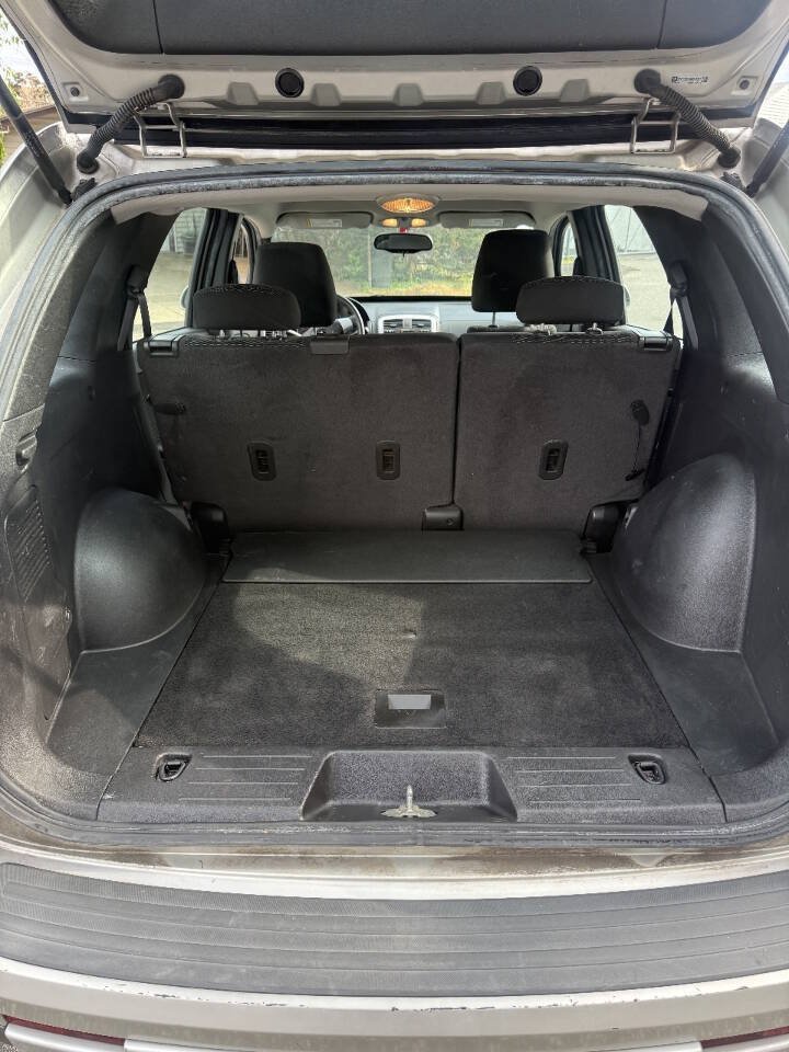 Used 2008 Pontiac Torrent 2WD image 14