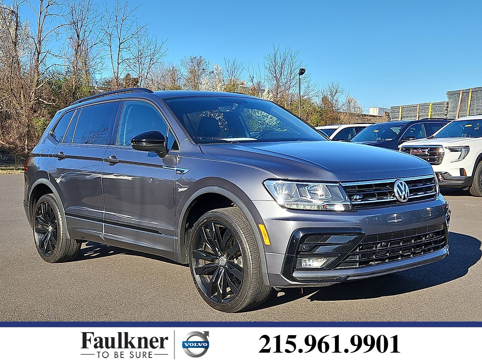 Used 2020 Volkswagen Tiguan SE R-Line image 1