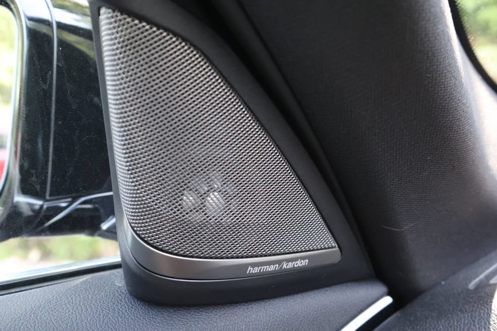 Used 2023 BMW 530i w/ Premium Package RWD image 40