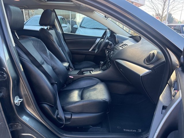 Used 2012 MAZDA MAZDA3 i Grand Touring w/ Tech Pkg image 24
