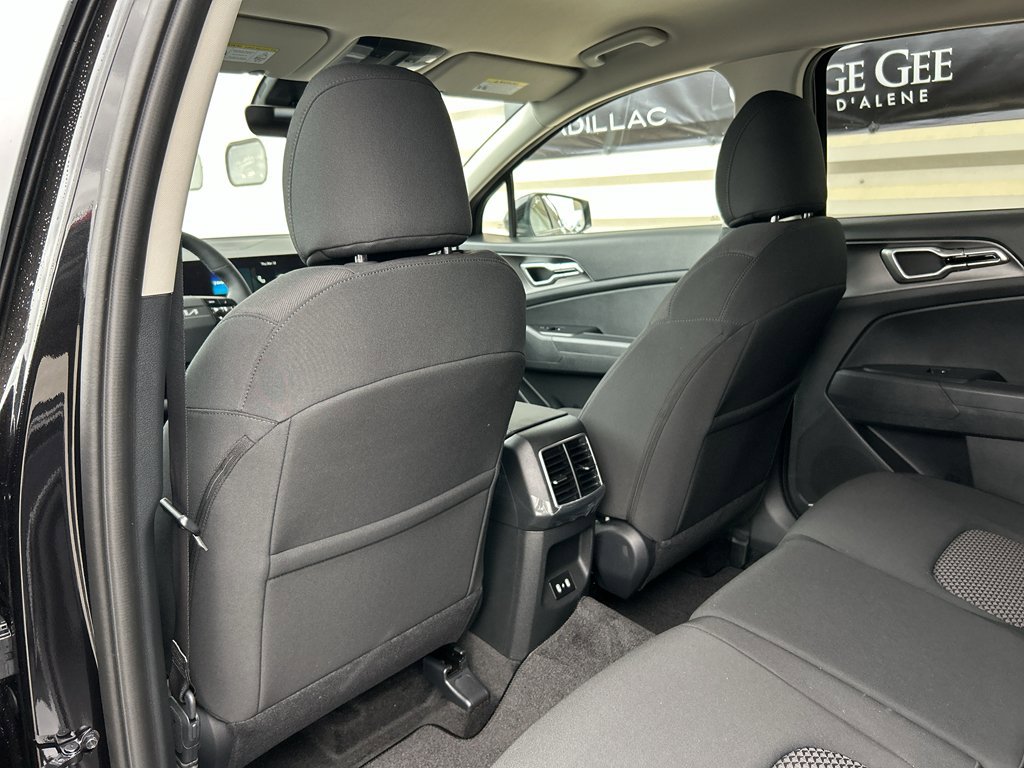 New 2026 Kia Sportage LX AWD/4WD image 13