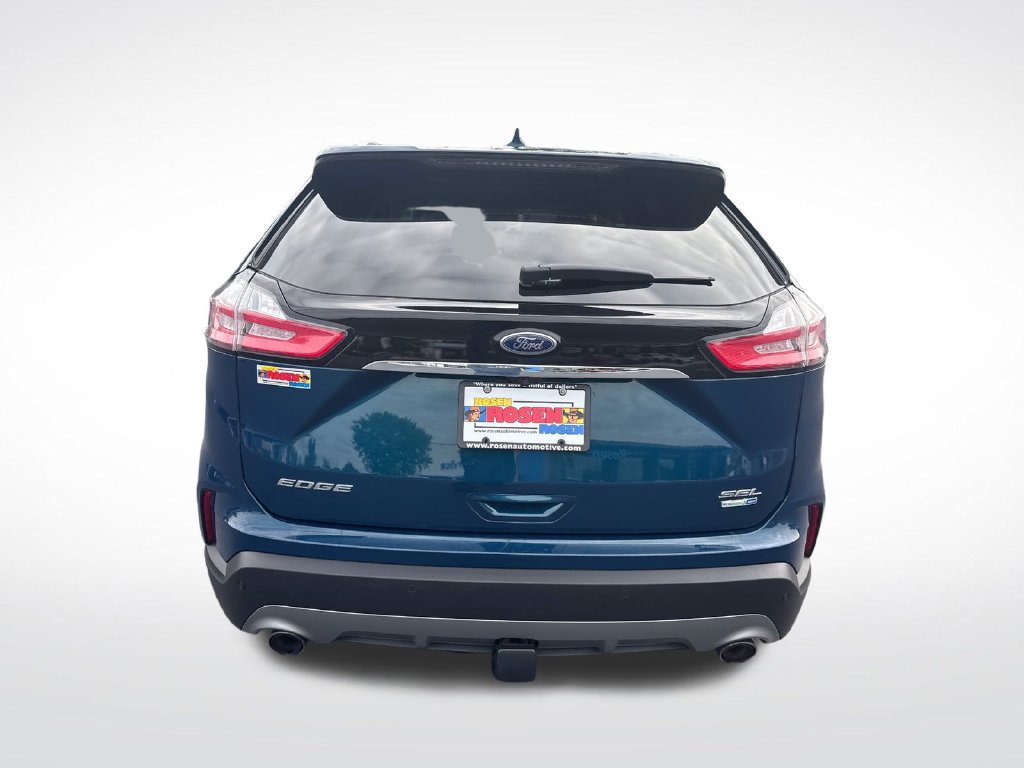 Used 2020 Ford Edge SEL w/ Convenience Package AWD/4WD image 4