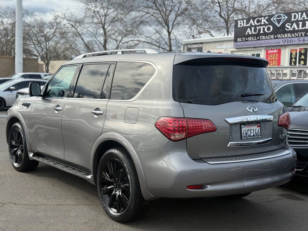Used 2012 INFINITI QX56 4WD w/ Theater Pkg image 6