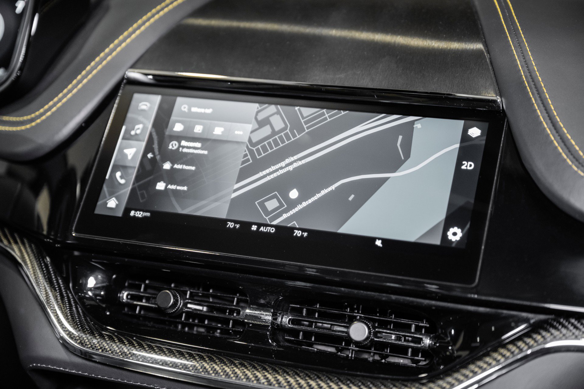 Used 2025 Aston Martin DBX 707 image 10