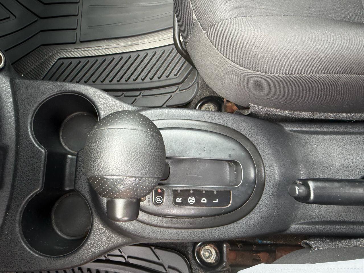Used 2017 Nissan Versa S Plus FWD image 44
