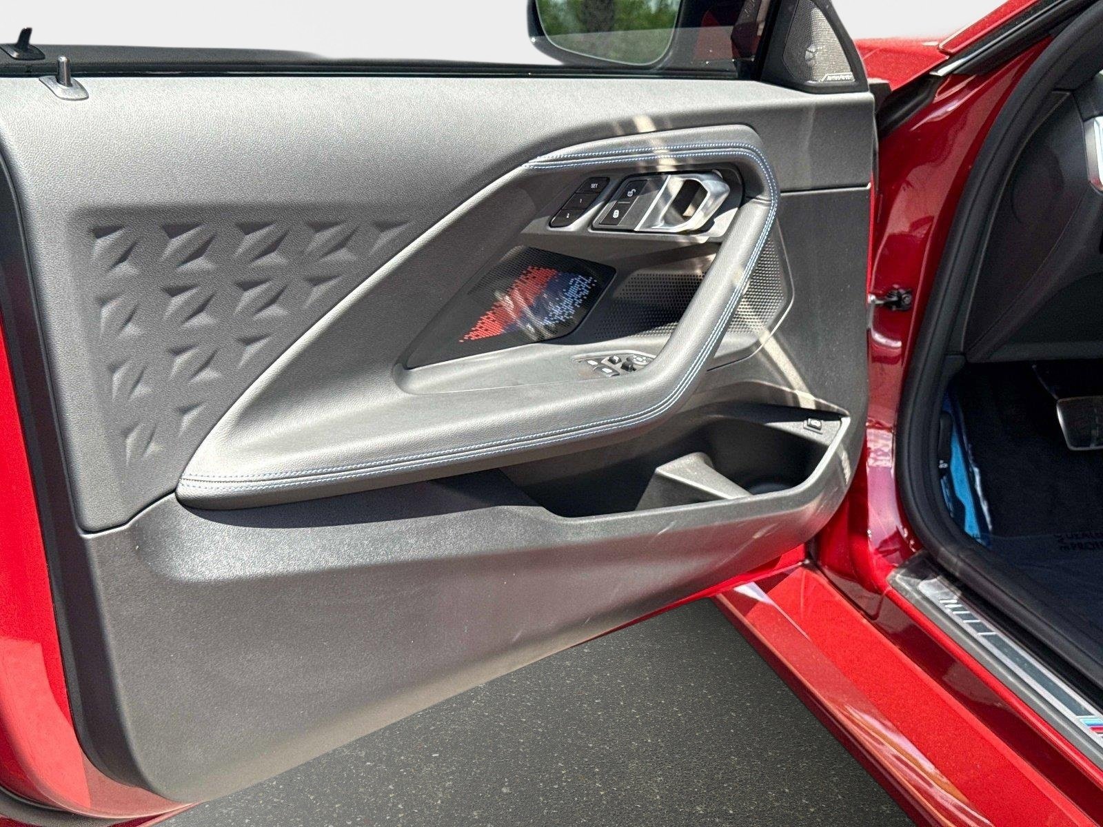 Used 2026 BMW M2 w/ Lighting Package RWD image 27