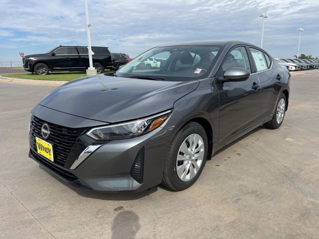 Used 2025 Nissan Sentra S image 3
