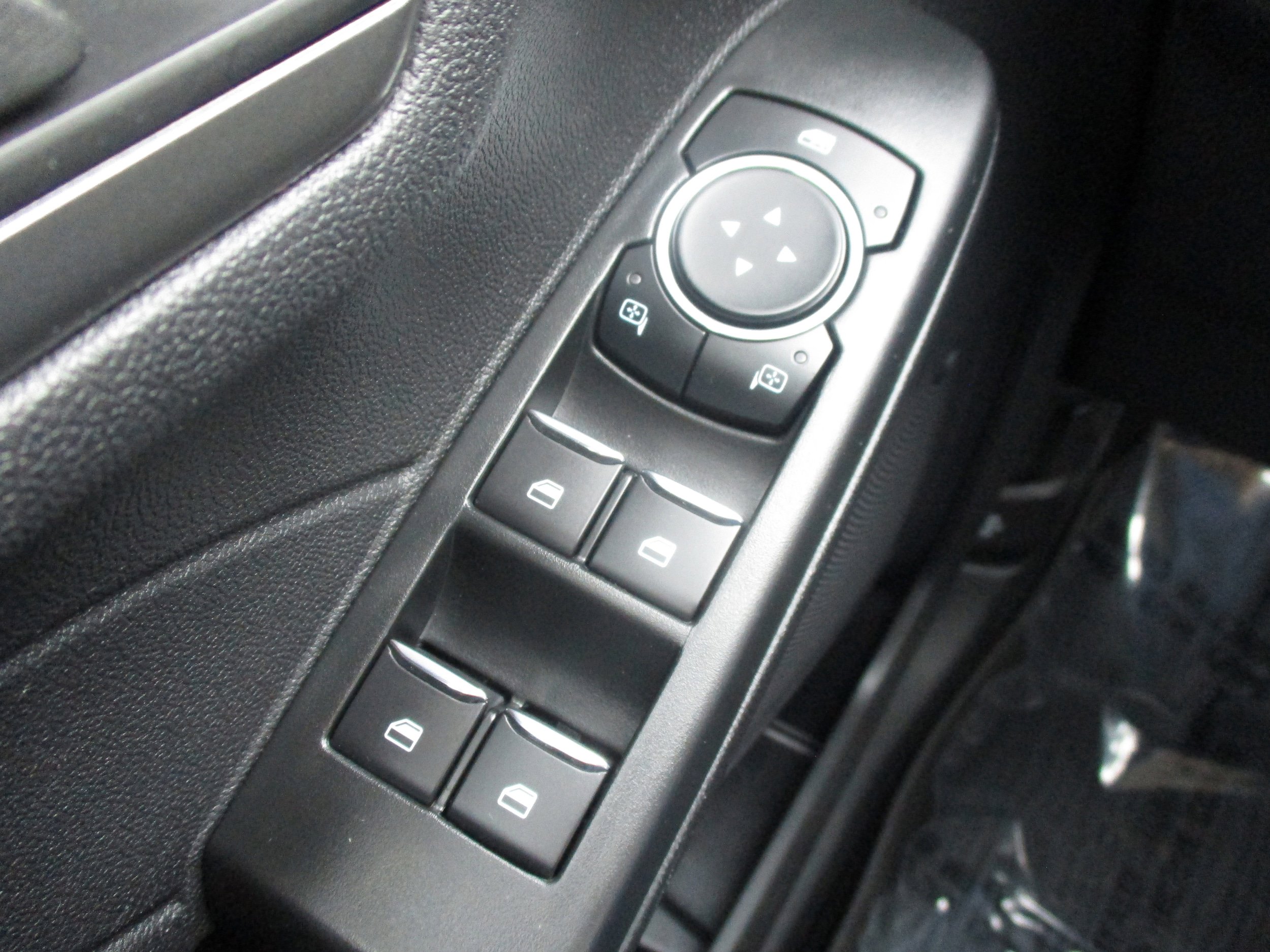 Used 2023 Ford Escape Active w/ Tech Pack #1 AWD/4WD image 34