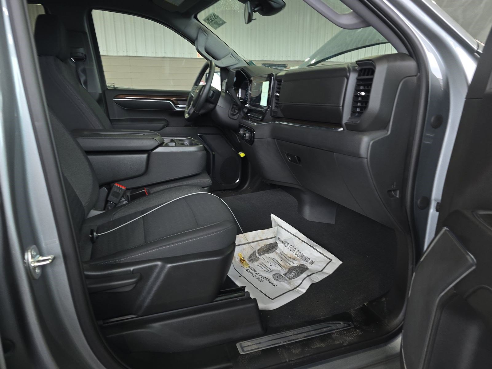 Used 2023 Chevrolet Silverado 1500 LT image 15