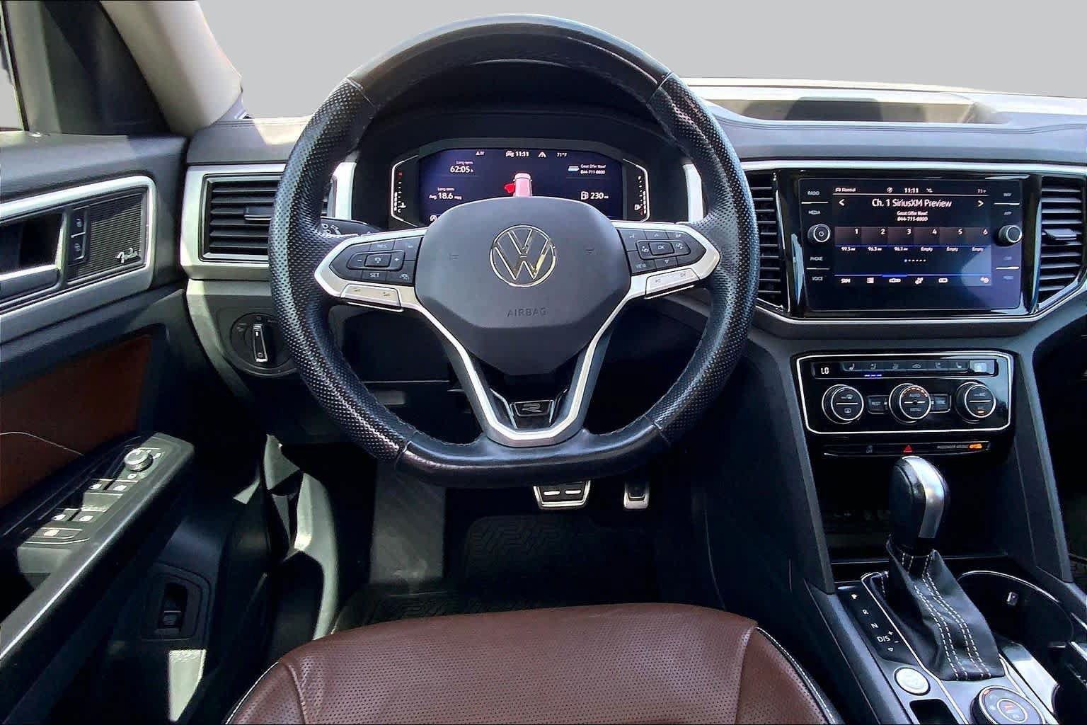 Used 2021 Volkswagen Atlas SEL Premium AWD/4WD image 6