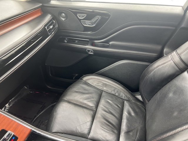 Used 2021 Lincoln Aviator Reserve w/ Equipment Group 201A image 19