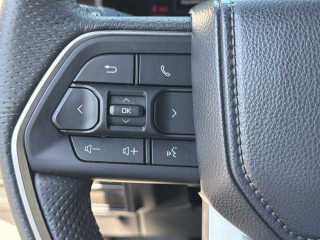 Used 2025 Toyota Tundra Limited AWD/4WD image 24
