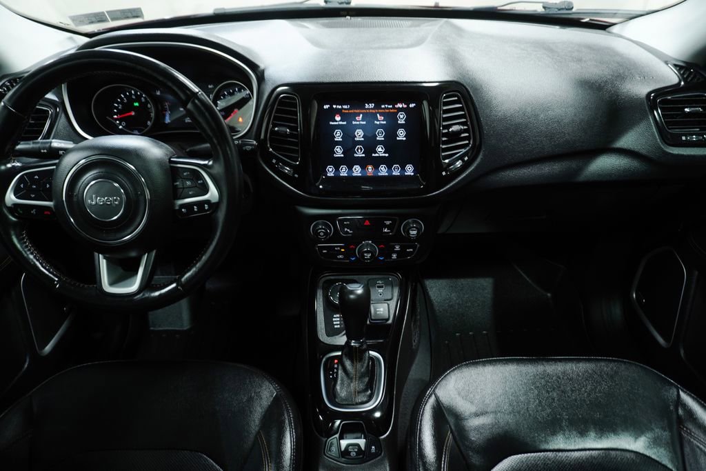 Used 2021 Jeep Compass Limited w/ Sun and Sound Group image 14